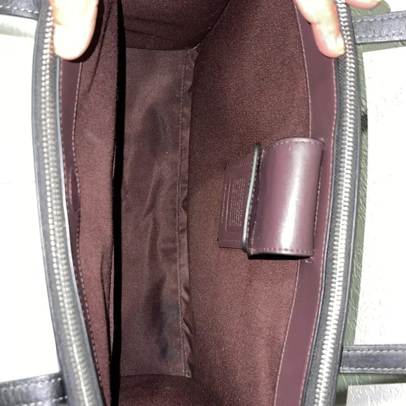 Coach Nina Tote Bag In Signature Canvas - Picture 9 of 14